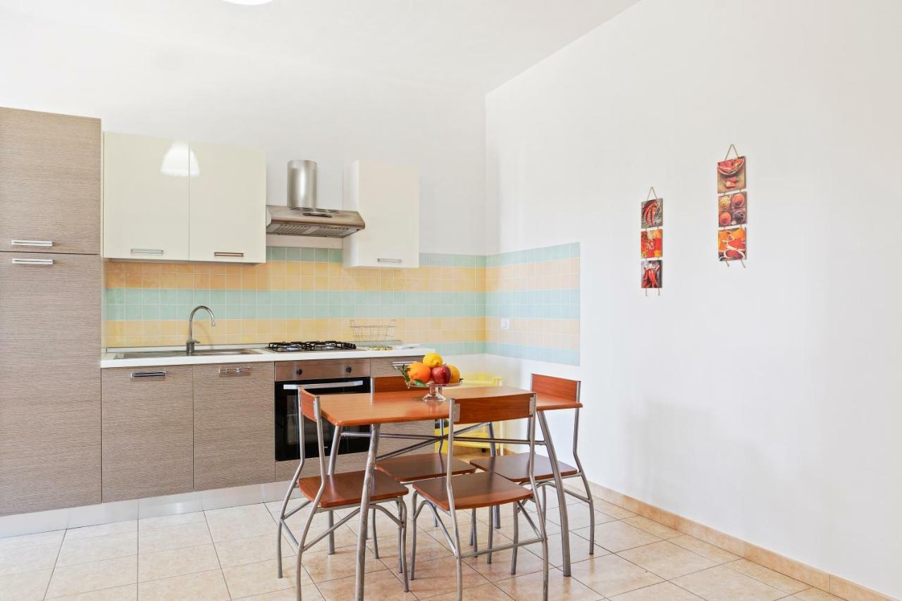Focallo Seaside Holiday Flat Santa Maria Del Focallo Ngoại thất bức ảnh