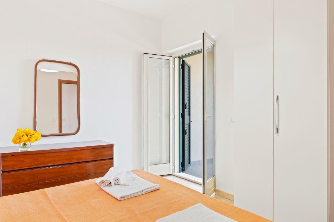 Focallo Seaside Holiday Flat Santa Maria Del Focallo Ngoại thất bức ảnh